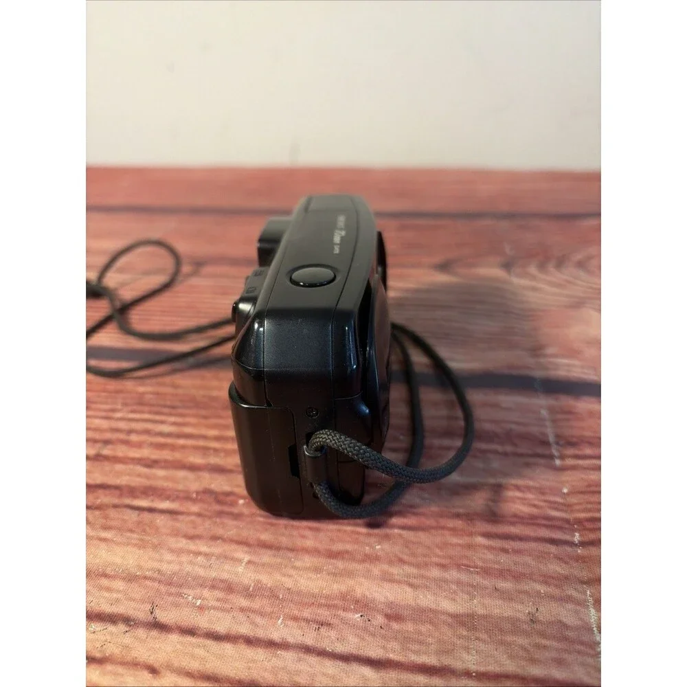Canon 35mm Film Camera Compact Sure Shot 70 Zoom Date P/R